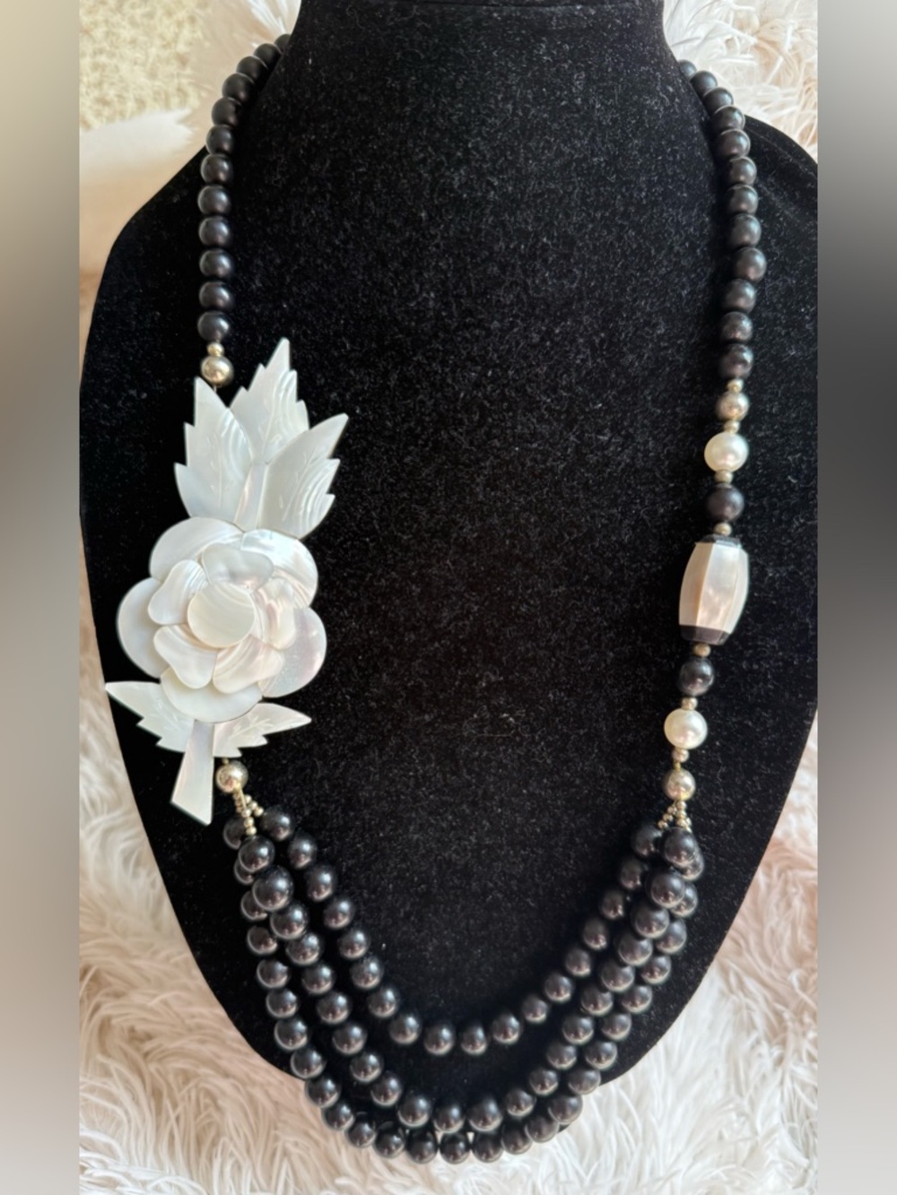 Vintage Black Beaded Necklace with White Mother-of-Pearl Floral Accent Inlay